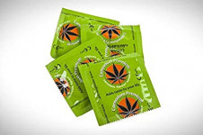 CONDONES SABOR CANNABIS - 5 UNIDADES